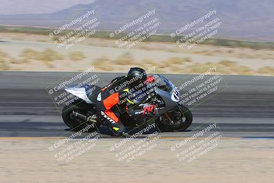 media/Dec-05-2024-Racers Edge (Thu) [[e102e0690b]]/3-B Group/Session 2 (Turn 12 Inside)/